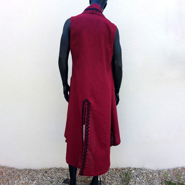 Caftan sans manches "Shaman" bordeaux – Image 2